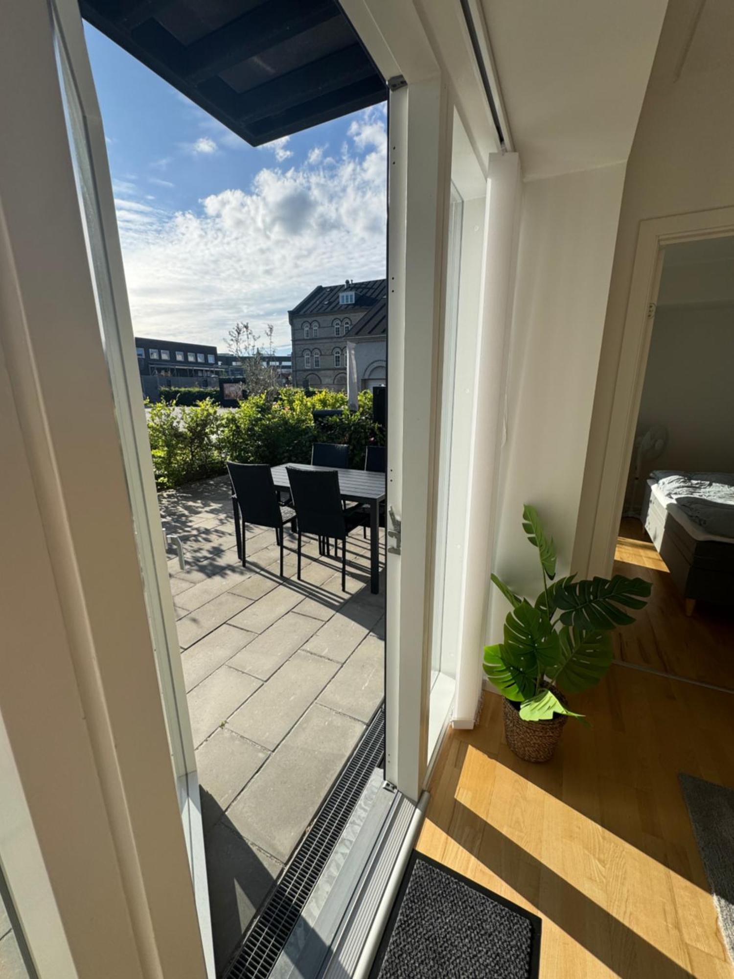 Fantastisk Bolig Midt I C Lägenhet Odense