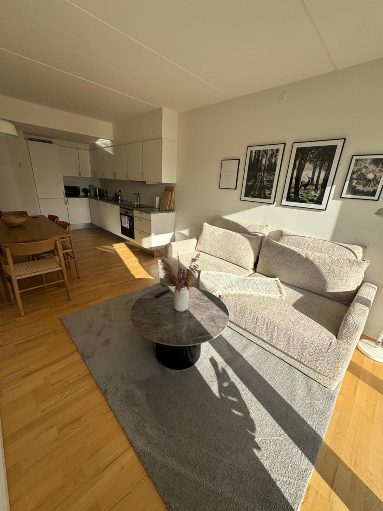 Fantastisk Bolig Midt I C Lägenhet